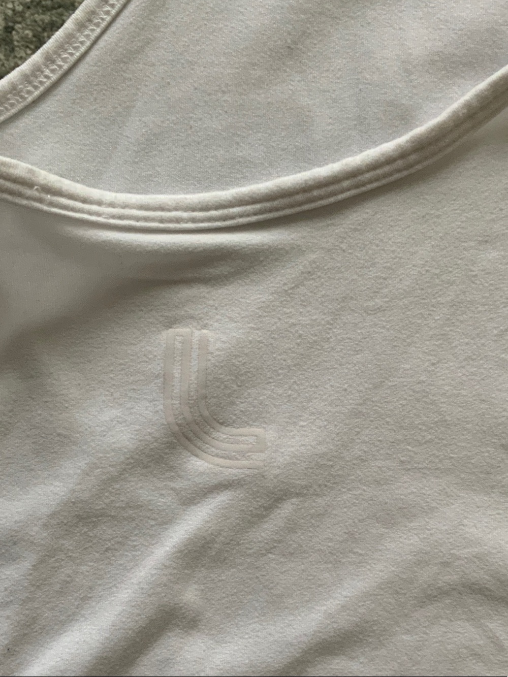 Lole White Racerback Tank M - Picture 4 of 4